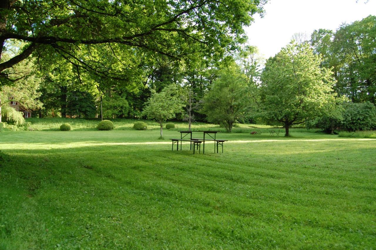 Gite Dans Un Domaine Historique 谢夫勒斯 外观 照片