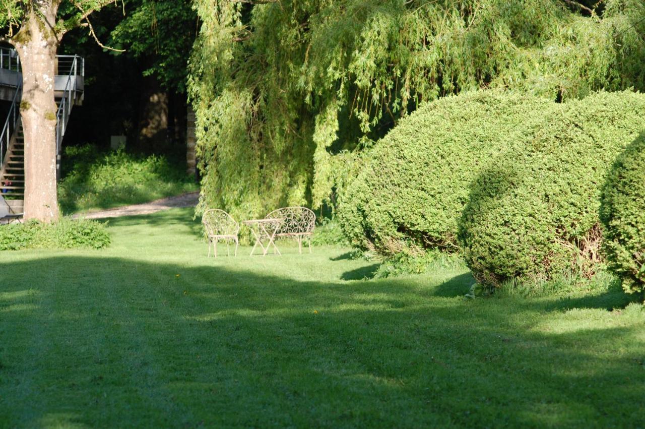 Gite Dans Un Domaine Historique 谢夫勒斯 外观 照片