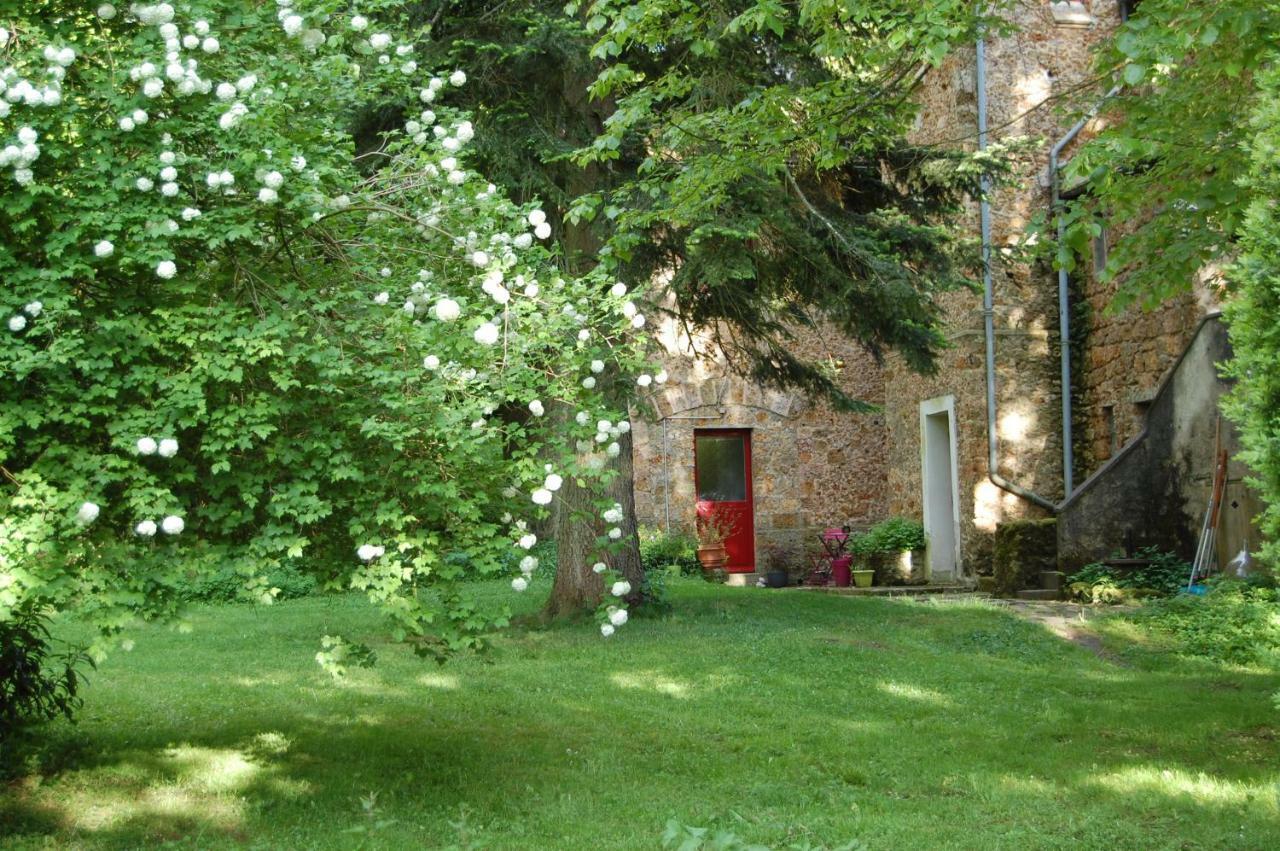 Gite Dans Un Domaine Historique 谢夫勒斯 外观 照片